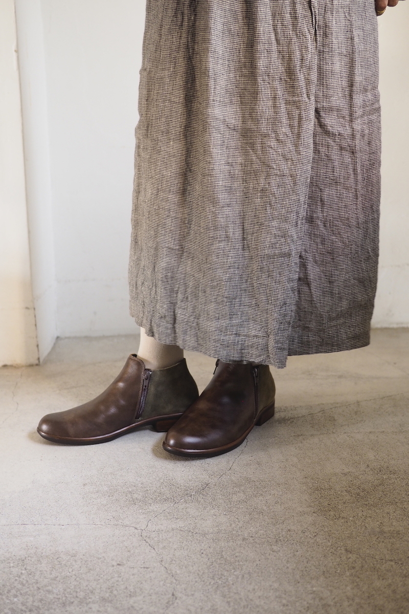 サカト（NAOT TOKYO）のコーデ