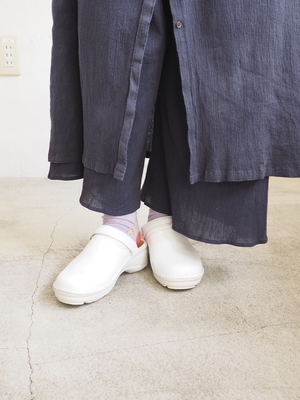 サカト（NAOT TOKYO）のコーデ