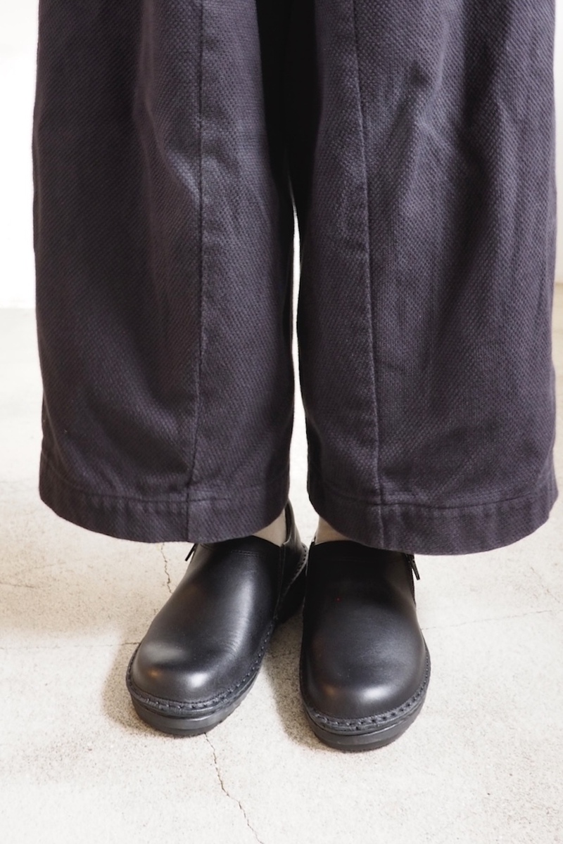 サカト（NAOT TOKYO）のコーデ