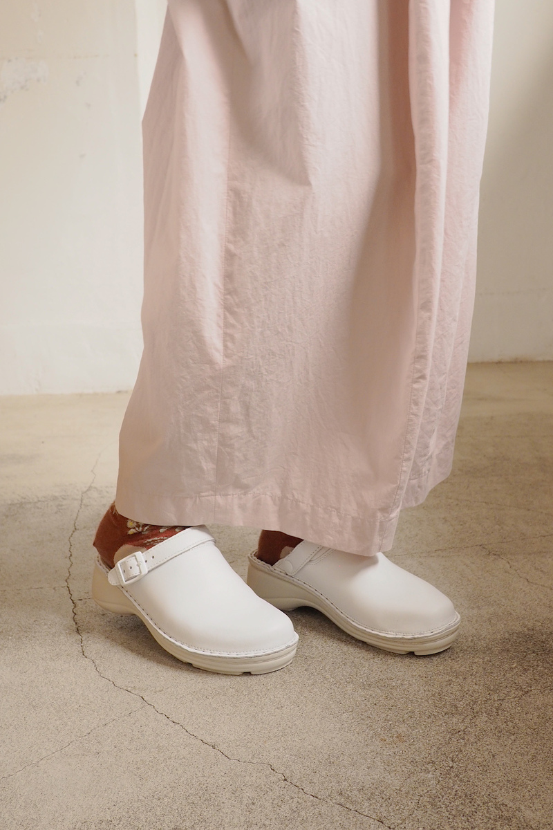 サカト（NAOT TOKYO）のコーデ