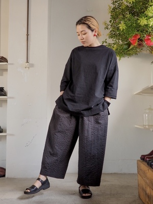 サカト（NAOT TOKYO）のコーデ