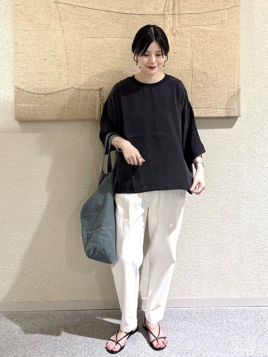 秋山 里織のコーデ