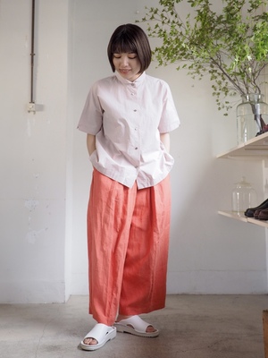 サカト（NAOT TOKYO）のコーデ