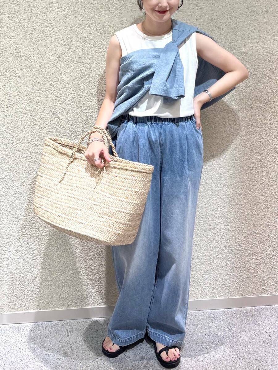 秋山 里織のコーデ