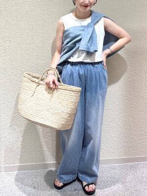 秋山 里織のコーデ