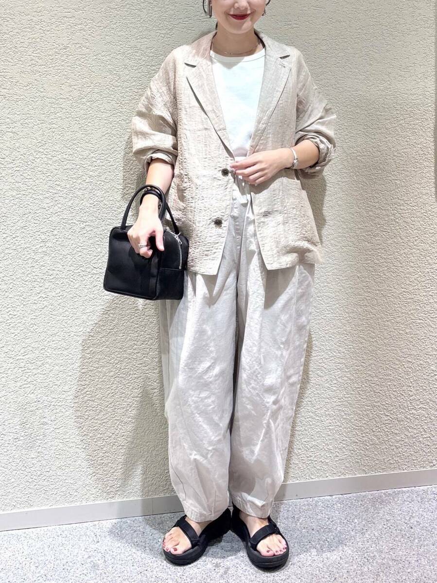 秋山 里織のコーデ