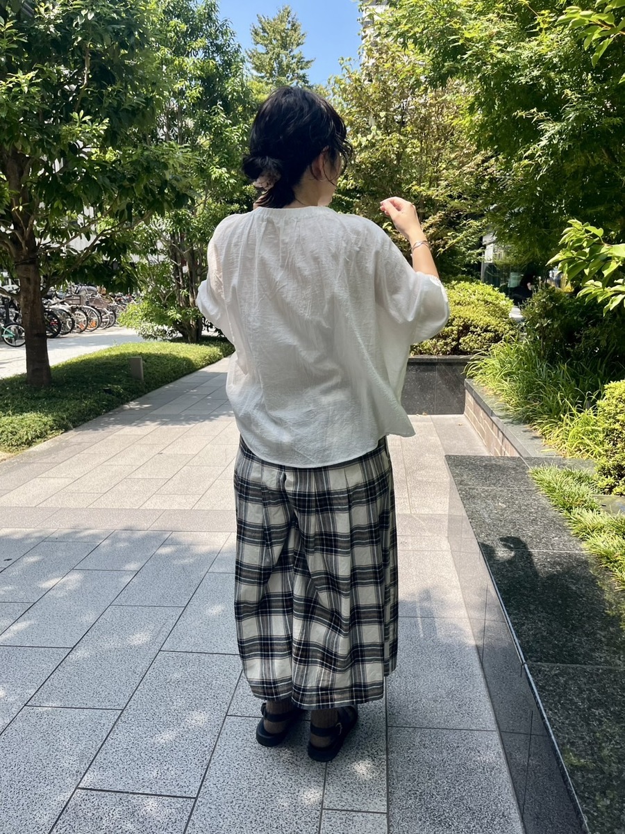 企画のヨシダのコーデ