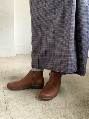 イマガワ (NAOT TOKYO)のコーデ