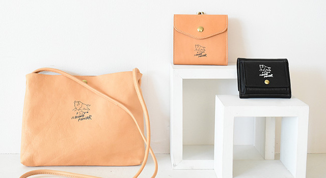 【レア＆新品】IL BISONTE コンパクトウォレットヌメ 50周年限定☆ 50周年記念 アニバーサリー限定モデル】IL BISONTE 財布 ヌメ 本革