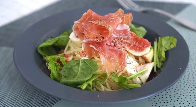 Kozレシピ 無花果と生ハムの冷製パスタ Kozlife コズライフ キナリノモール
