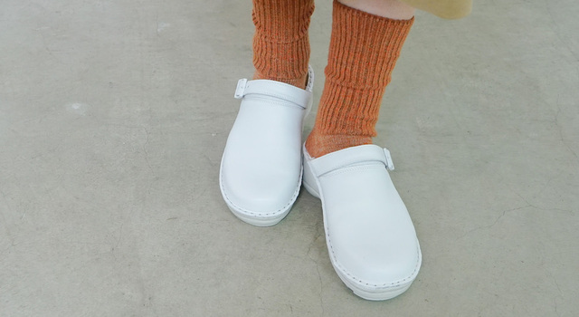 カラーいろいろ Naotのサボ Naot Japan ナオトジャパン キナリノモール