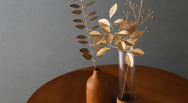 新入荷！自然の雰囲気を纏うブリキスティック＆ウッドスタンドフラワー