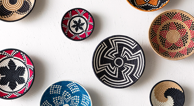 太陽と大地から生まれた元気なデザイン Arekore Market アレコレマーケット キナリノモール