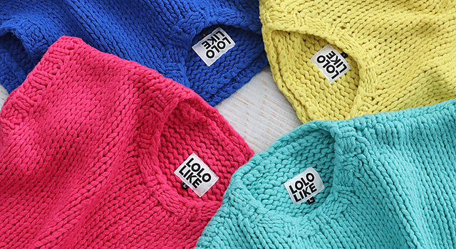 STRATO購入 25aw LOLO LIKE 新同タグ付 リバーシブル ベスト ハンドメイドのニットベスト♡ - STRATO Bee(ストラトビー