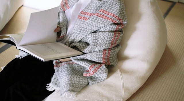 PUNOS ウールブランケット 130x180cm+fringes PUNOS wool blanket 130x180cm+fringes – LAPUAN KANKURIT（ラプ