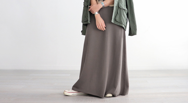 ラフすぎないキレイなシルエット！Americanaのスウェットスカート