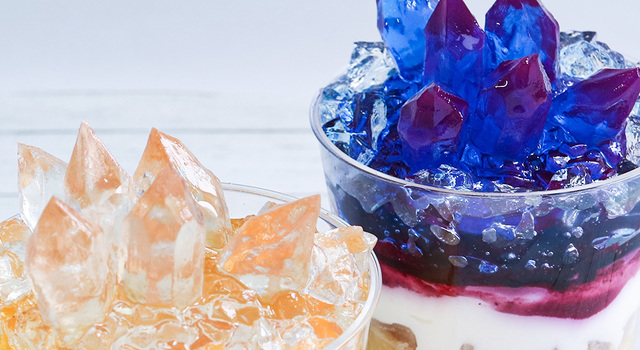 食べられる水晶 輝く「水晶パフェ」の登場です。 - ウサギノネドコ