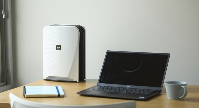 わずかA4サイズで消臭・カビ除菌ができる、手入れが楽な空気清浄機