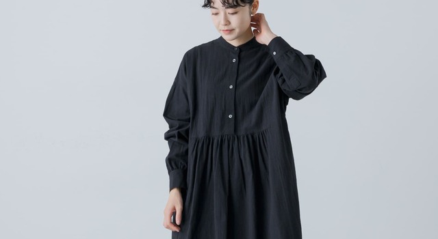 風合いのある表面感に注目 素材にこだわったワンピース - かぐれ