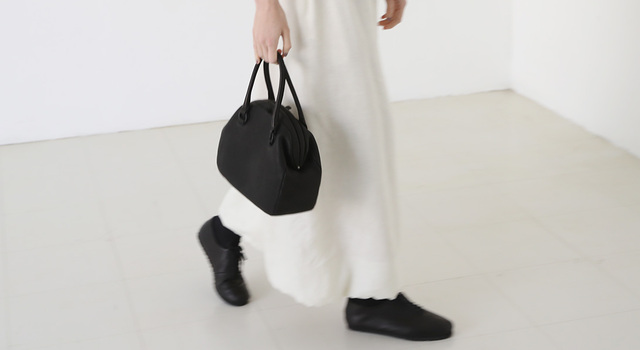お客様の声をご紹介】Mochi モチ mini gama bag 商品レビューを