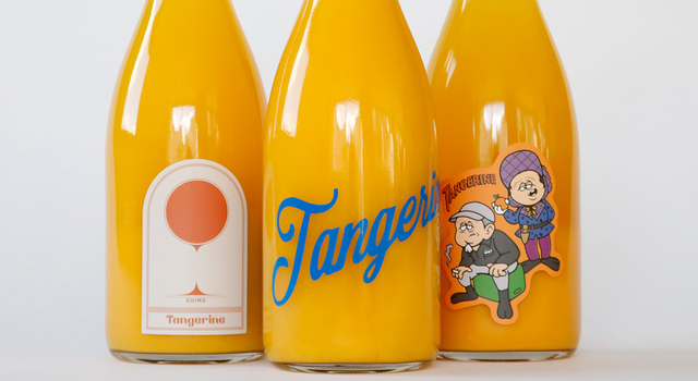 エドウィン コリンズ (オレンジジュース)来日時販促グッズ 岡山市北区】奉還町商店街入口に登場！話題の生搾りオレンジジュース