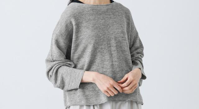 ラック✳︎　新品タグ付き　かぐれ　リネンボートネックニット　杢グレー 女性らしいボートネックが上品な佇まい - かぐれ(カグレ) | キナリノモール
