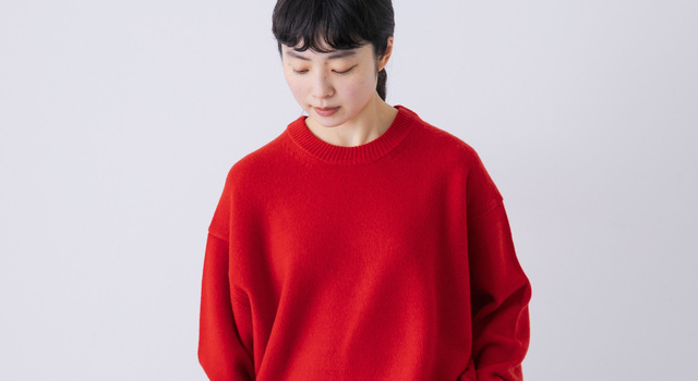 上質感が大人好み 軽くて着やすいハミルトンウールのニット - かぐれ