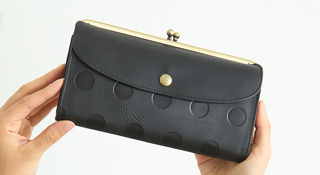 12月】推しアイテム① 「キャンディルーフ ロングがま口ウォレット