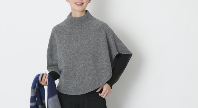 一着で3役をこなす、かぶるだけのあったかニットポンチョ - スタイル