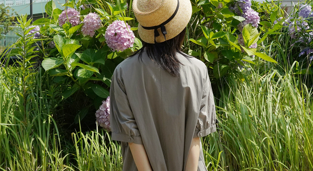 一枚で華やぐ、夏の主役ワンピース - tandey suuu(タンデイスー