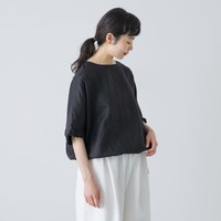 上品な佇まいのボートネックニット - かぐれ(カグレ) | キナリノモール